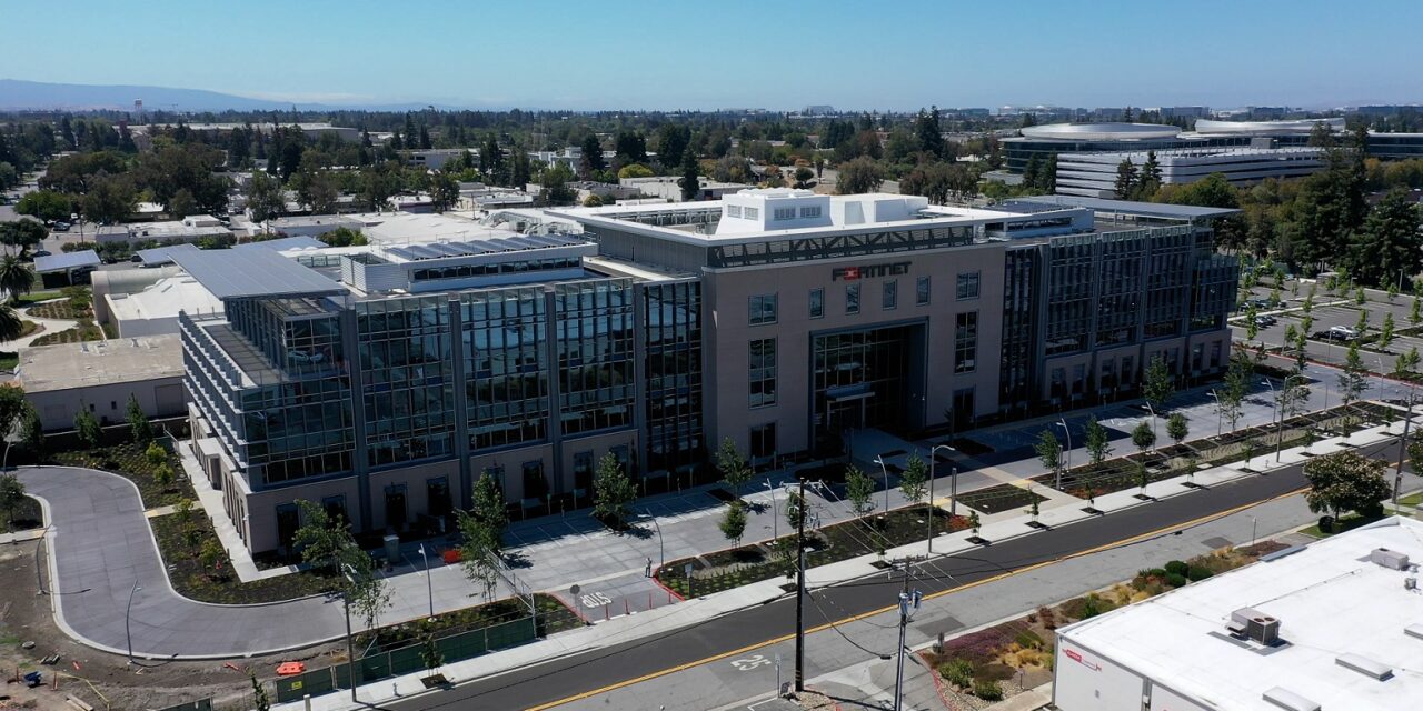 Fortinet Security Awareness Report 2025: perché la formazione funziona e in quali ambiti le organizzazioni sono ancora carenti